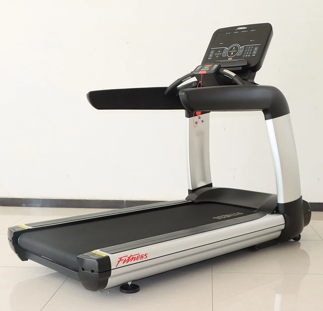 Life Fitness Club Series Commercial Treadmill
